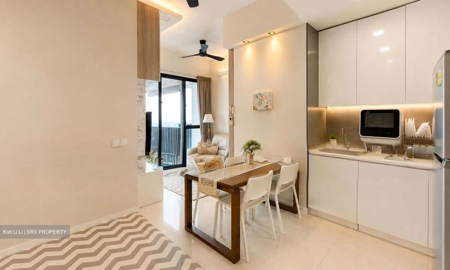 Sky Vue (D20), Condominium #610644941